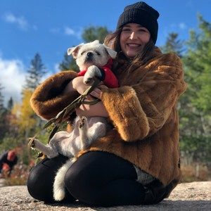 Meet your Posher, Emma